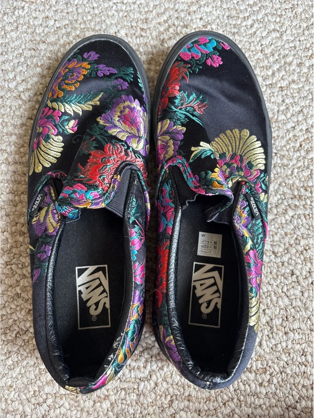 RARE VANS Slip-On Festival Satin Black Floral Brocade Embroidery W 10 M 8.5
